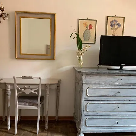 Arco Polinori Guest house