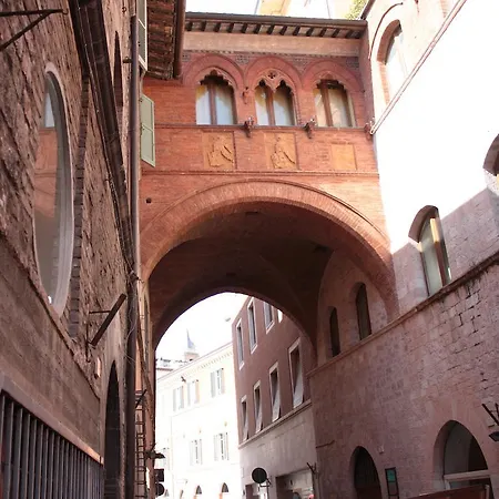 Pensjonat Arco Polinori 4*