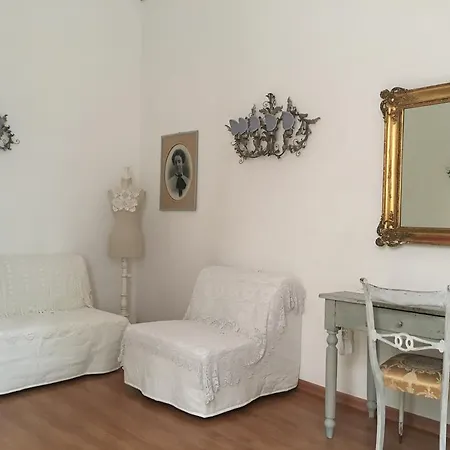 Arco Polinori Guest house Foligno