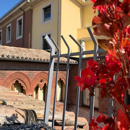 Arco Polinori Guest house *