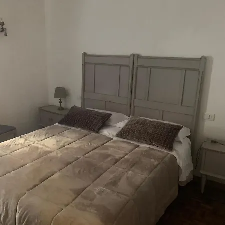 Arco Polinori Guest house Foligno