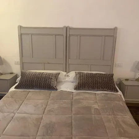 Arco Polinori Pensjonat Foligno