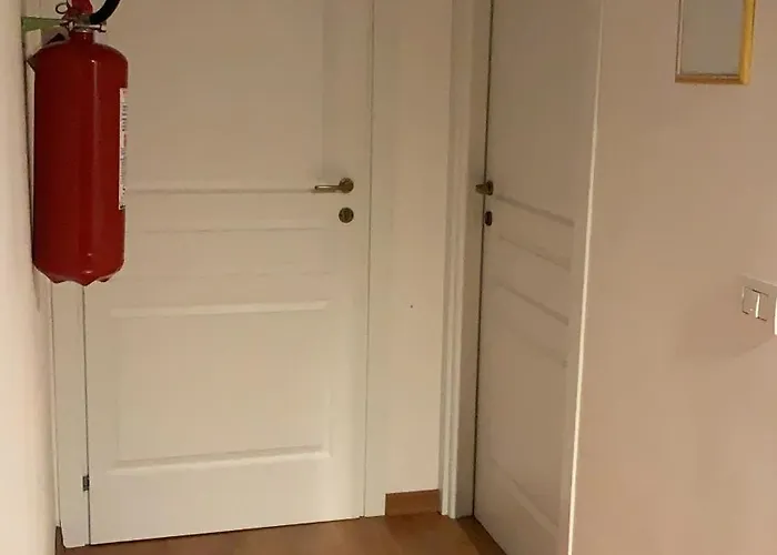 Casa de hóspedes Arco Polinori 4*