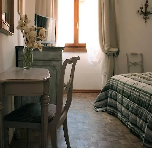 Arco Polinori Foligno